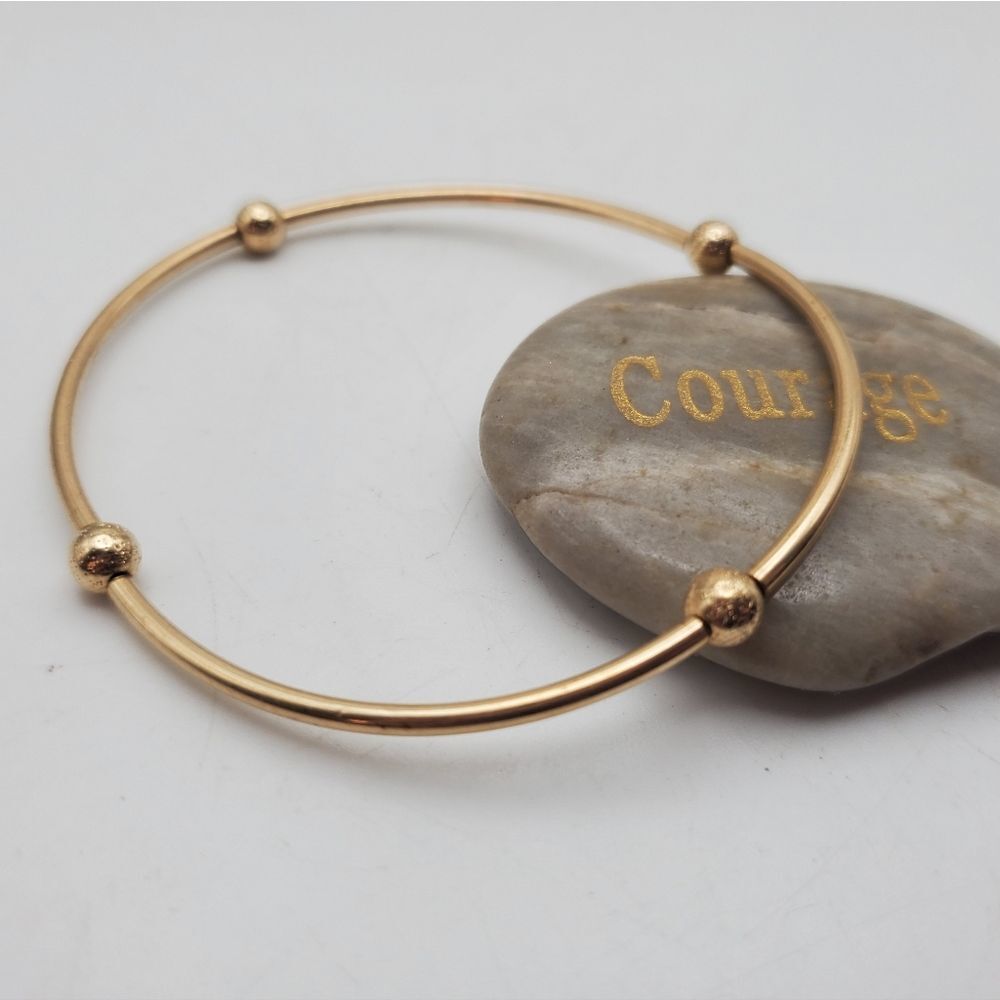 Stunning Gold‎ brushed stretch dot bracelet